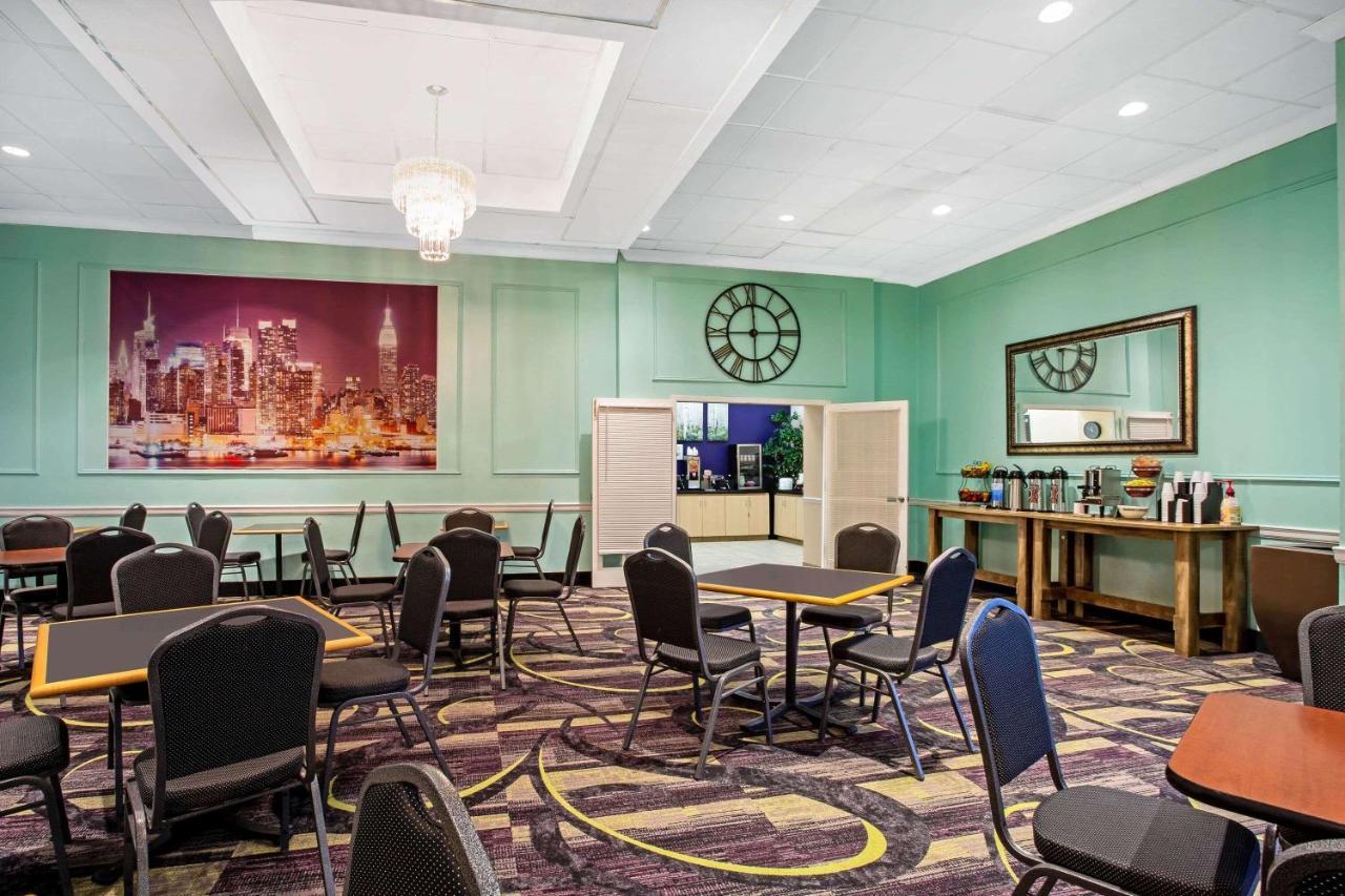 La Quinta By Wyndham Armonk Westchester Cnty Apt ภายนอก รูปภาพ