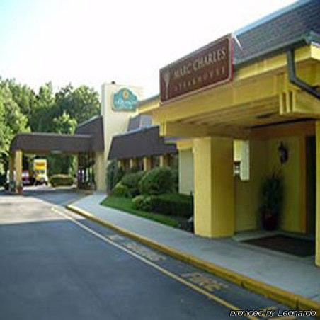 La Quinta By Wyndham Armonk Westchester Cnty Apt ภายนอก รูปภาพ